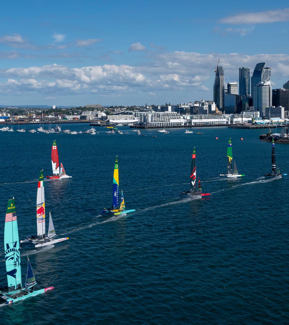 Segler in Aktion beim SailGP in Auckland am 18.01.2025.
