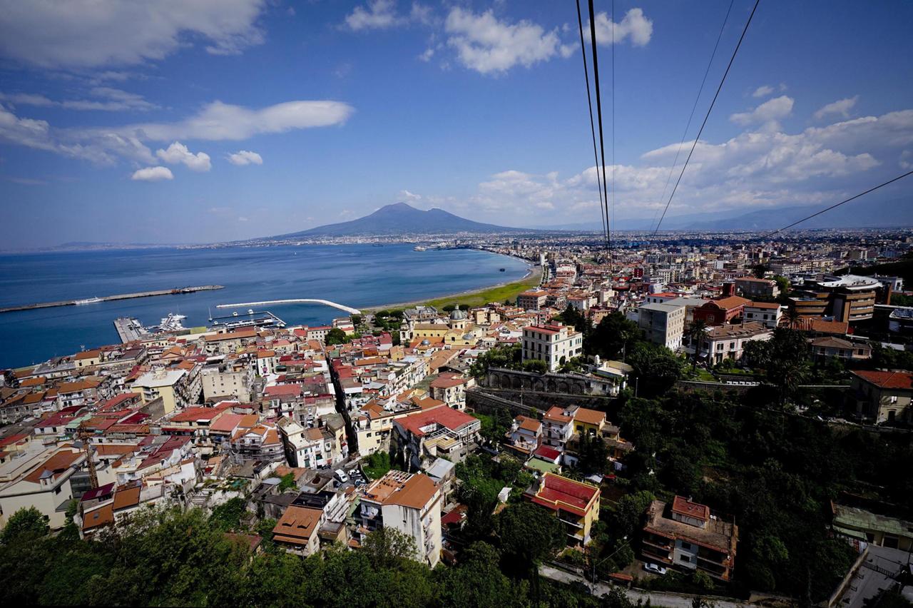 Seilbahn auf den Monte Faito nahe Neapel