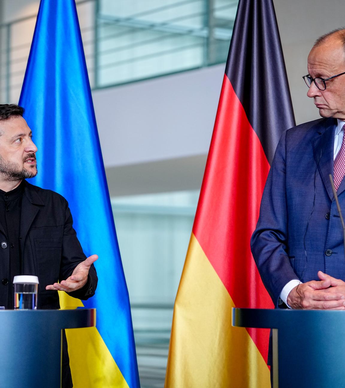 Ukrainischer Präsident Selenskyj in Berlin - Pressemitteilung mit Friedrich Merz