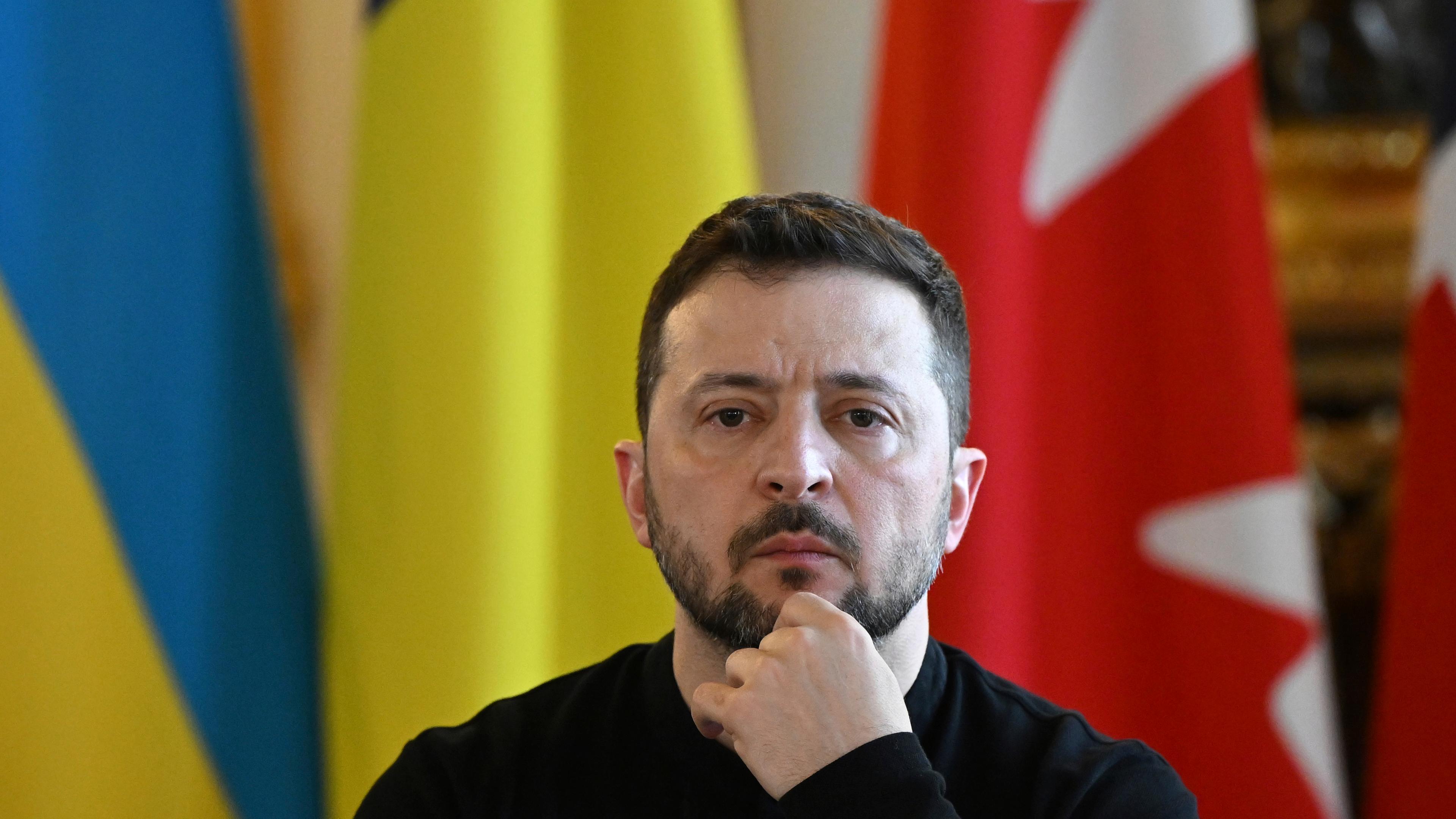 Der ukrainische Präsident Wolodymyr Selenskyj nimmt an dem Gipfel zum Thema Ukraine der Staats- und Regierungschefs Europas im Lancaster House teil.