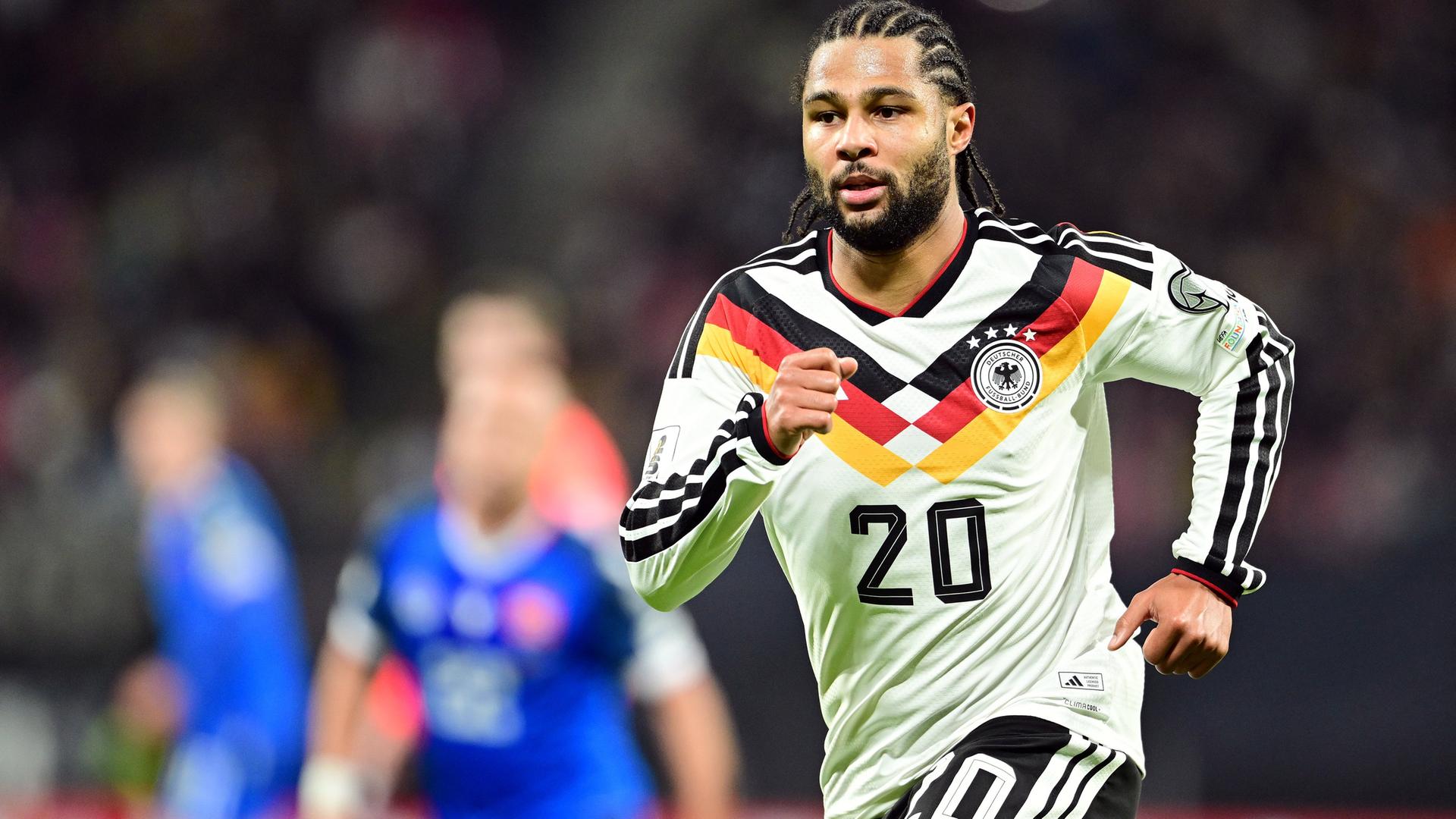 Serge Gnabry bei einem Spiel für die deutsche Nationalmannschaft