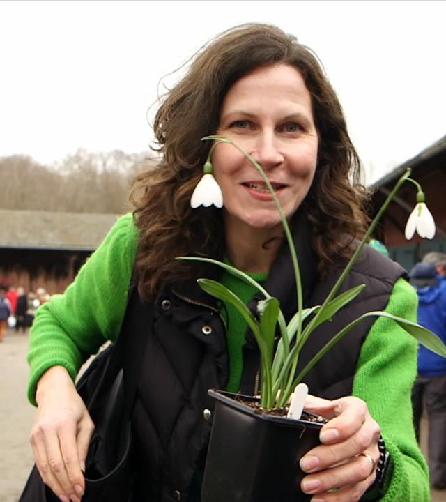 Sabine Platz mit Maiglöckchen