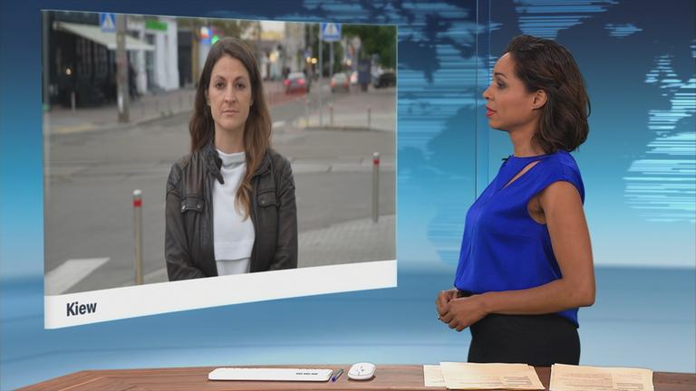 Alica Jung im Schaltgespräch