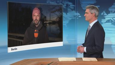 Seit heute morgen gehen die rund 45.000 vom Stromausfall betroffenen Haushalte in Berlin wieder schrittweise ans Netz. ZDF-Korrespondent Carsten Behrendt berichtet. 