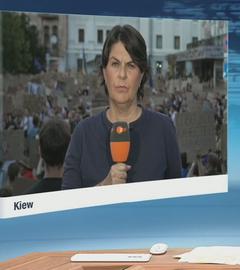 Schaltgspräch mit Anne Brühl zu den Protesten in der Ukraine
