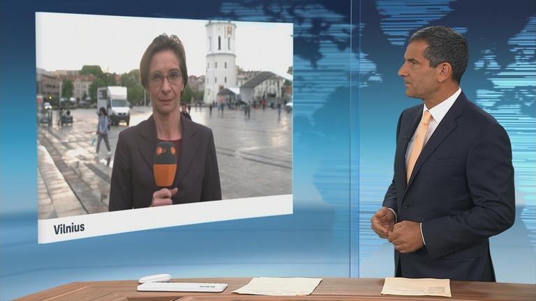 ZDF-Korrespondentin Diana Zimmermann in Litauen