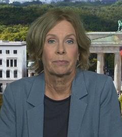 ZDF-Korrespondentin Dorthe Ferber ist zu sehen.