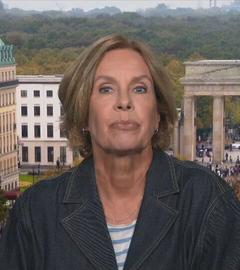ZDF-Korrespondentin Dorthe Ferber ist zu sehen.