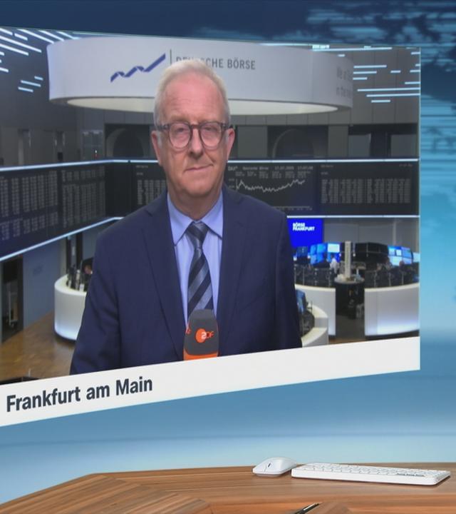 ZDF-Börsenexperte Frank Bethmann bei einem Schaltgespräch.