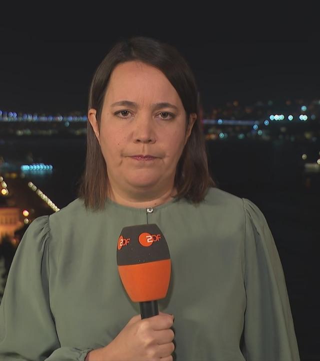 Schaltgespräch zwischen ZDF-Korrespondentin Phoebe Gaa und Moderation