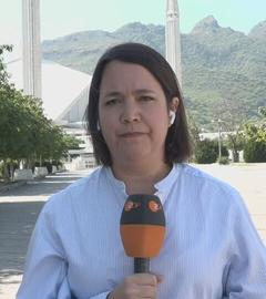 ZDF-Korrespondentin Phoebe Gaa ist in Islamabad zu sehen.
