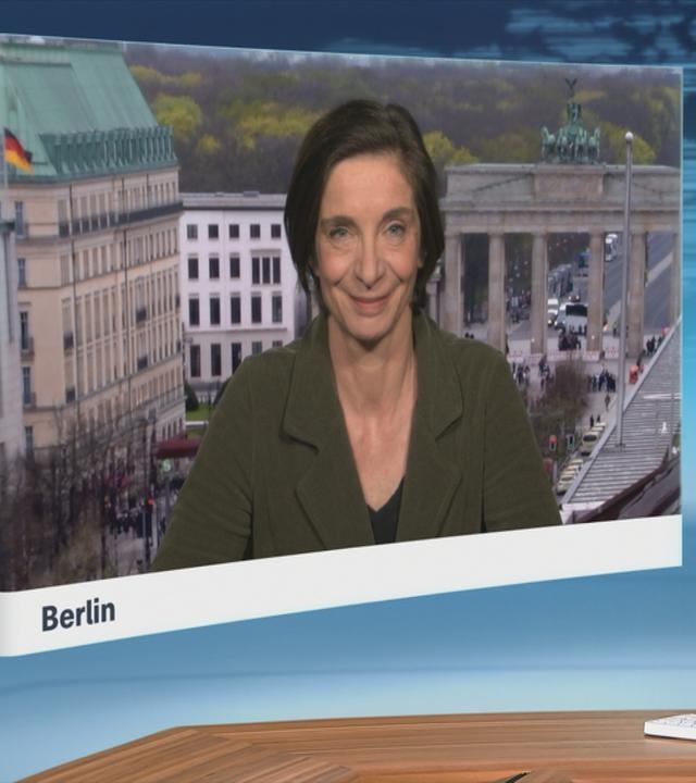 Moderatorin im Schaltgespräch mit ZDF-Korrespondentin Diana Zimmermann