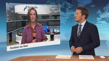 Moderator im Schaltgespräch mit ZDF-Börsenexpertin Valerie Haller