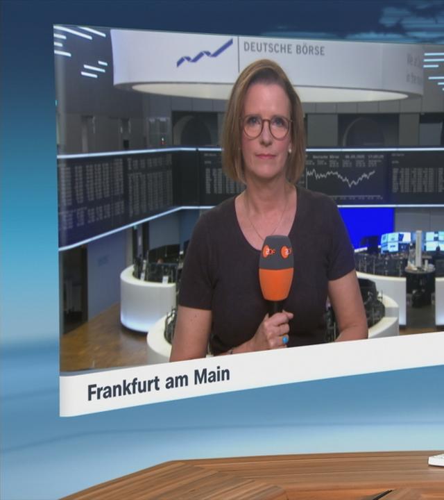 ZDF-Börsenexpertin Valerie Haller bei einem Schaltgespräch.