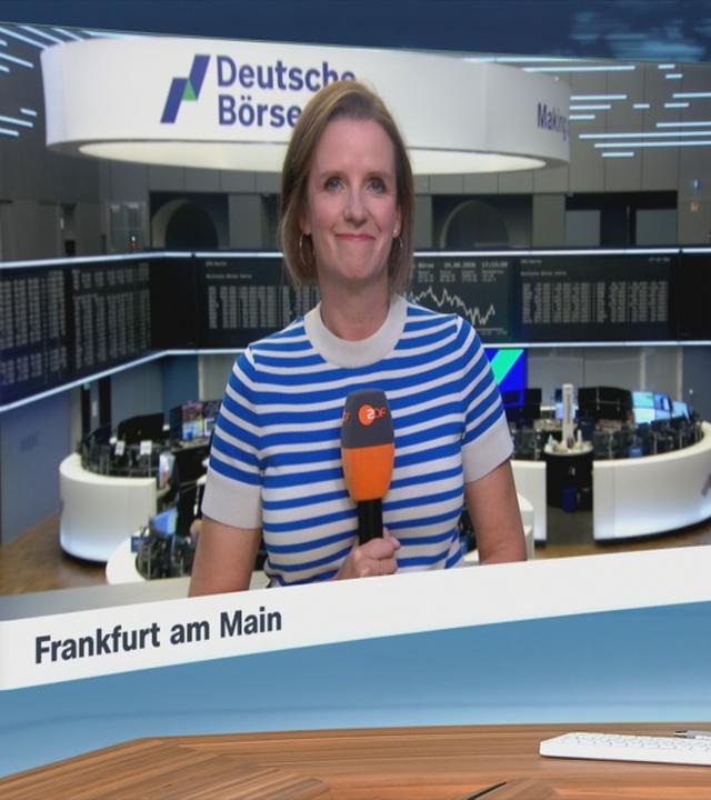 Moderatorin im Schaltgespräch mit ZDF-Börsenexpertin Valerie Haller