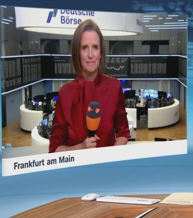Valerie Haller an der Börse in Frankfurt am Main