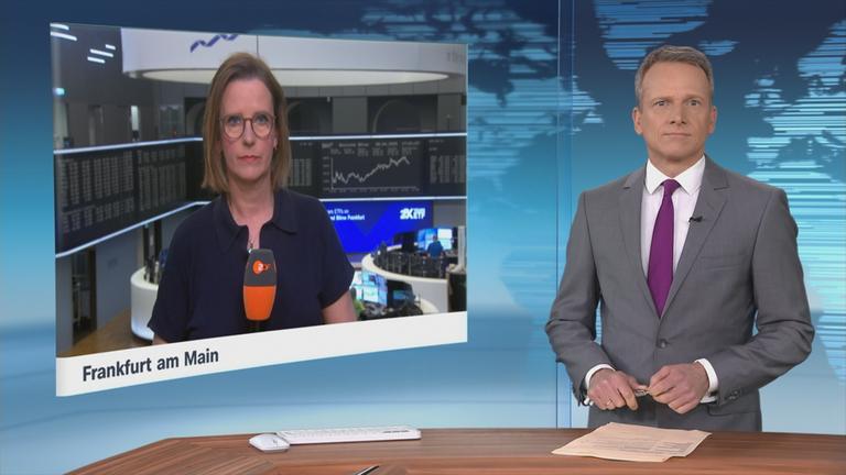 Valerie Haller an der Börse in Frankfurt am Main