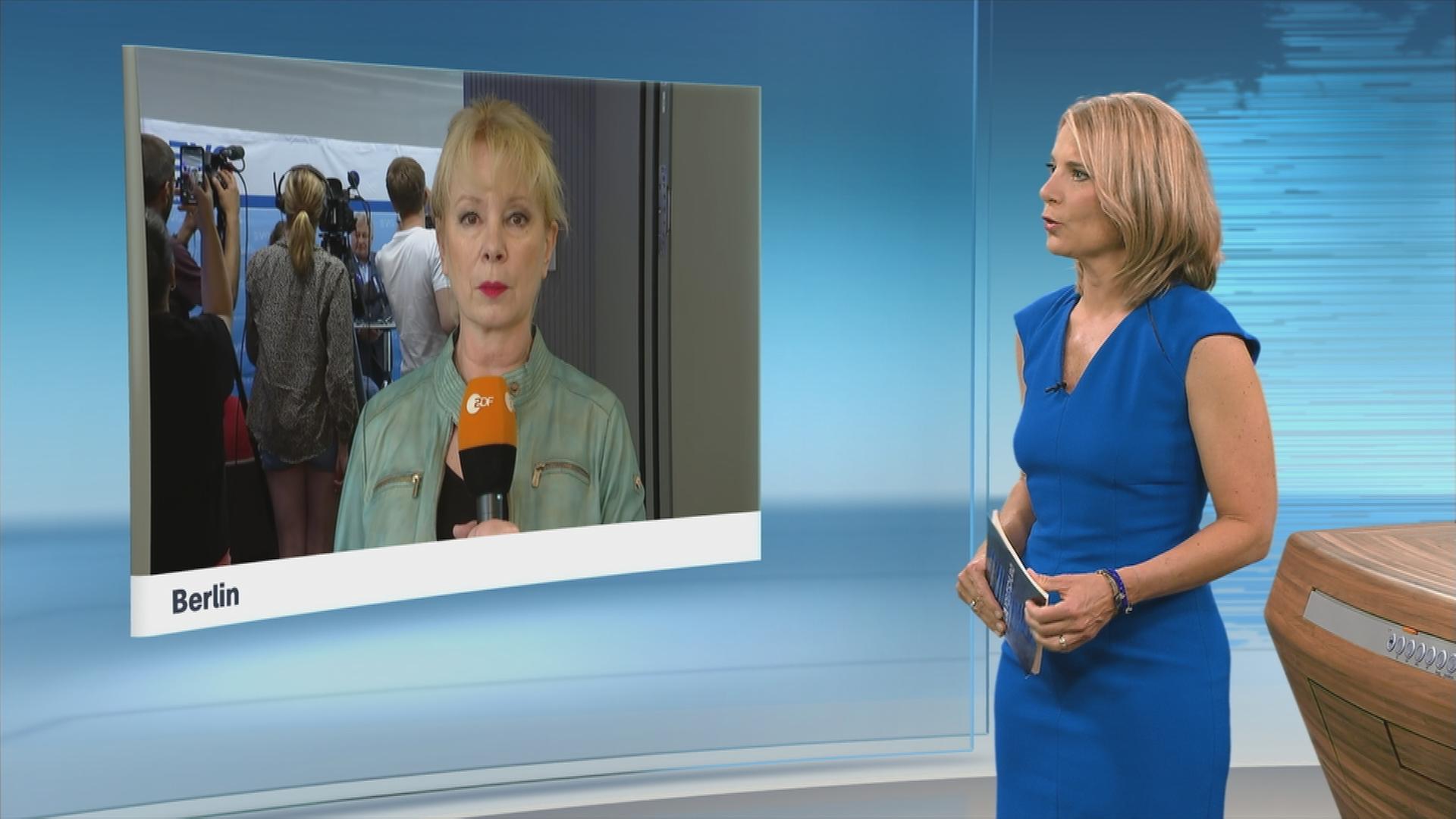 ZDF-Reporterin Stefanie Hayn in Berlin