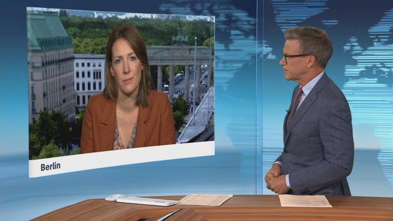 Schaltgespräch: Moderator und Korrespondentin