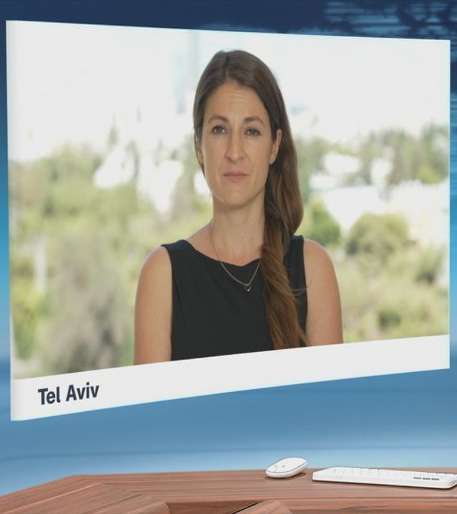 ZDF-Korrespondentin Alica Jung bei einem Schaltgespräch