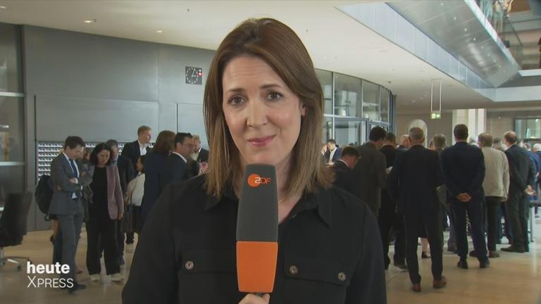 ZDF-Korrespondentin Andrea Maurer in Berlin