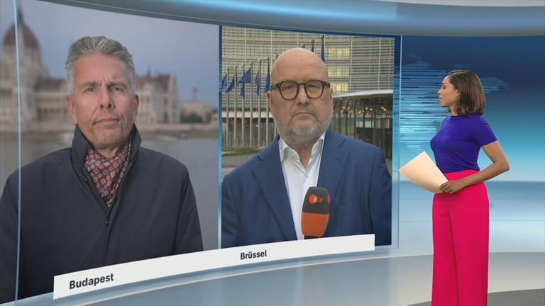 Moderatorin im Schaltgespräch mit den ZDF-Korrespondenten Ulf Röller und Michael Bewerunge