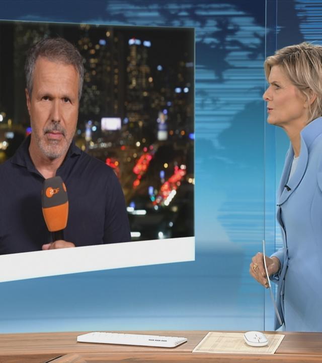 ZDF-Korrespondent Thomas Reichart ist zu sehen.