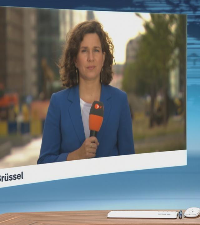 ZDF-Korrespondentin Isabelle Schaefers bei einem Schaltgespräch.