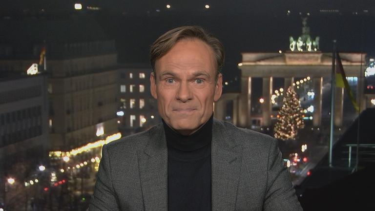 Das Rentenpaket hat mit 318 Stimmen die absolute Mehrheit knapp erreicht. Welches Licht das Wahlergebnis auf Bundeskanzler Merz wirft, ordnet Diana Zimmermann ein.