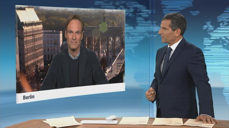 Die Bundesregierung ist sich uneinig, wie sie die hohen Energiepreise wieder runter kriegt. Wulf Schmiese berichtet.