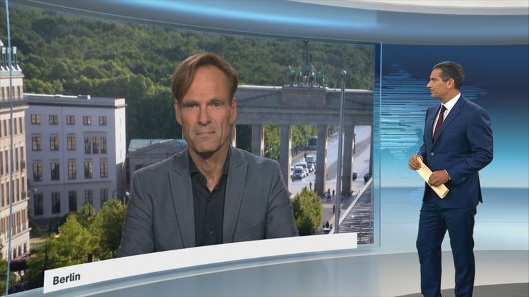 Moderator und Korrespondent Wulf Schmiese zugeschaltet