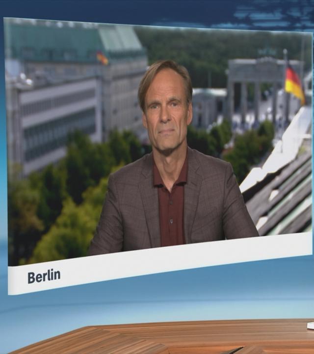 ZDF-Hauptstadtkorrespondent Wulf Schmiese  in Berlin