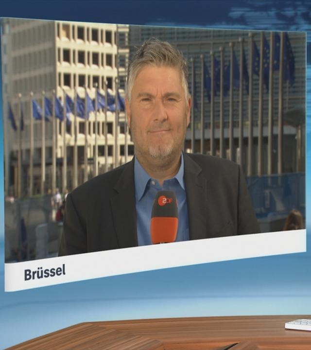 Moderatorin im Schaltgespräch mit Korrespondent Andreas Stamm