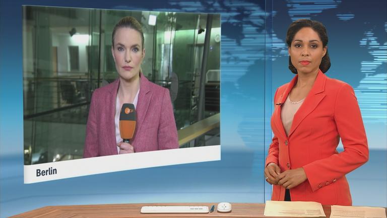 Ein Schaltgespräch mit der Leiterin der ZDF-Rechtsredaktion Sarah Tacke.
