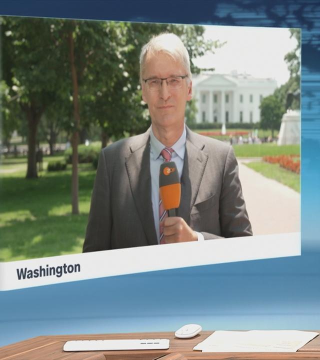 ZDF-Reporter Elmar Theveßen in Washington.