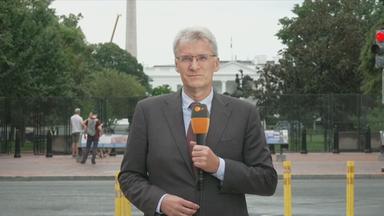 ZDF-Korrespondent Elmar Theveßen ist zu sehen.