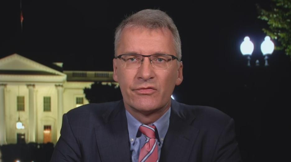 ZDF-Korrespondent Elmar Theveßen bei einem Schaltgespräch.