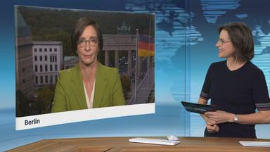 Moderatorin im Schaltgespräch mit ZDF-Korrespondentin Diana Zimmermann