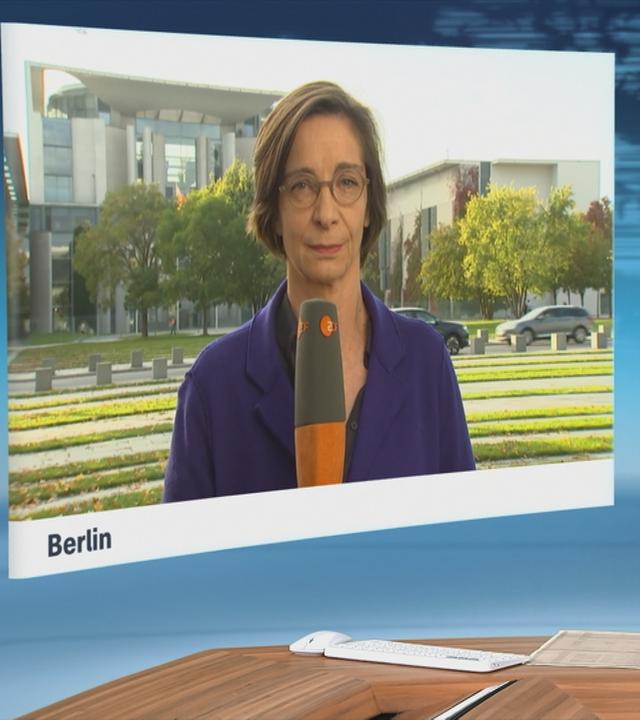ZDF-Haupstadtkorrespondentin Diana Zimmermann in Berlin