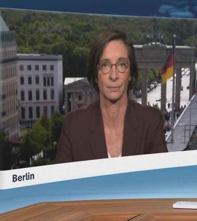 Moderatorin im Schaltgespräch mit ZDF-Hauptstadtkorrespondentin Diana Zimmermann