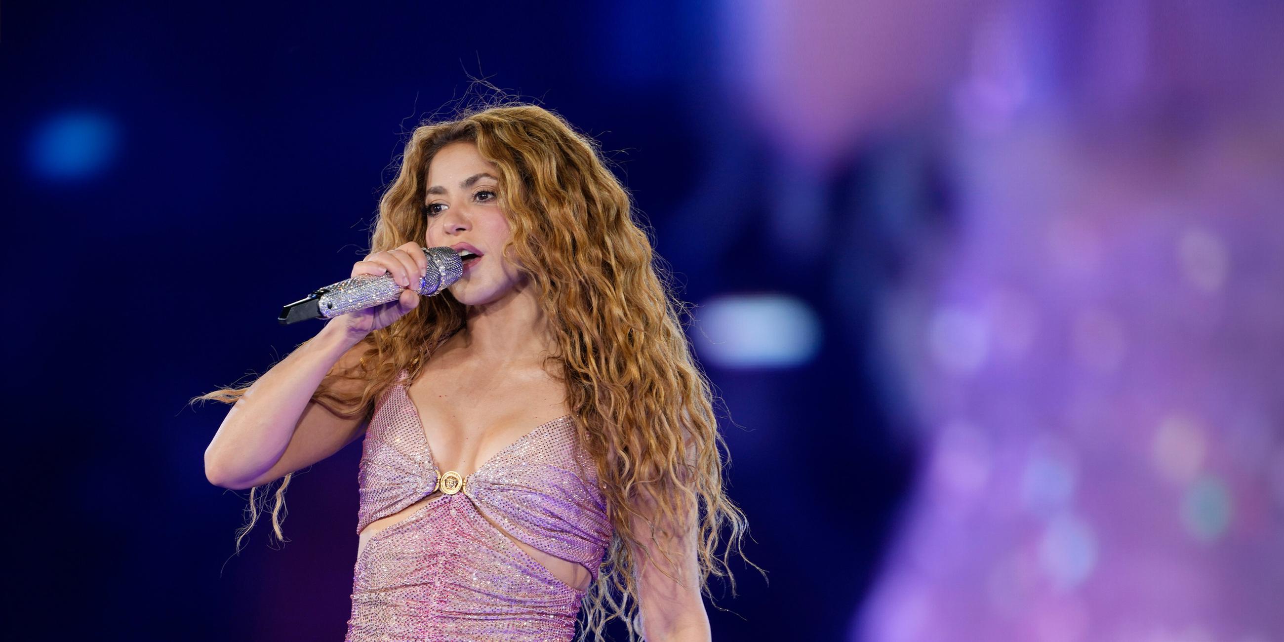 Die kolumbianische Sängerin Shakira bei einem Auftritt im MetLife Stadion am Freitag den 16.05.2025.