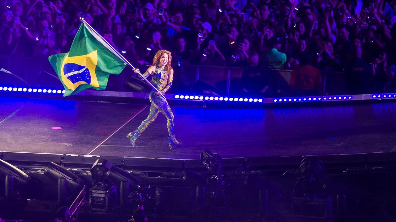 Shakira plays a free concert in Rio de Janeiro – the pictures