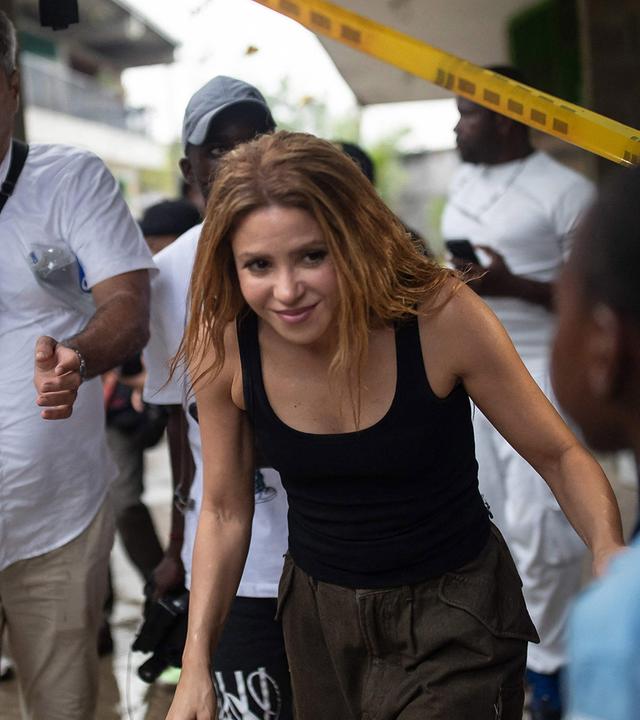 Shakira im Erdbebengebiet in Kolumbien