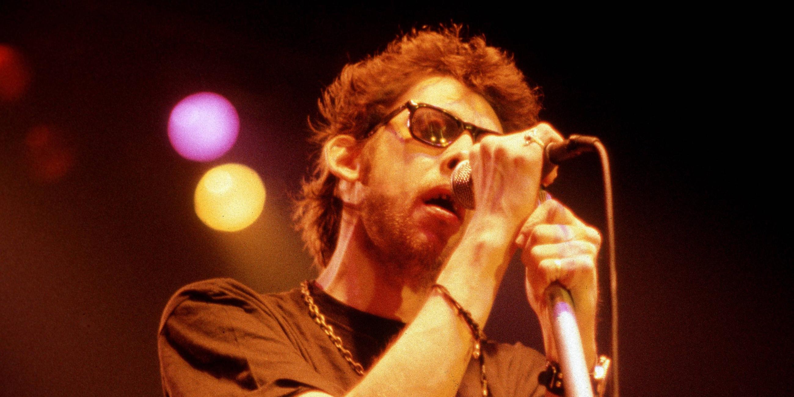 Sänger Shane MacGowan bei einem Konzert in der Rudi-Sedlmeier-Halle in München am 01.06.1989.