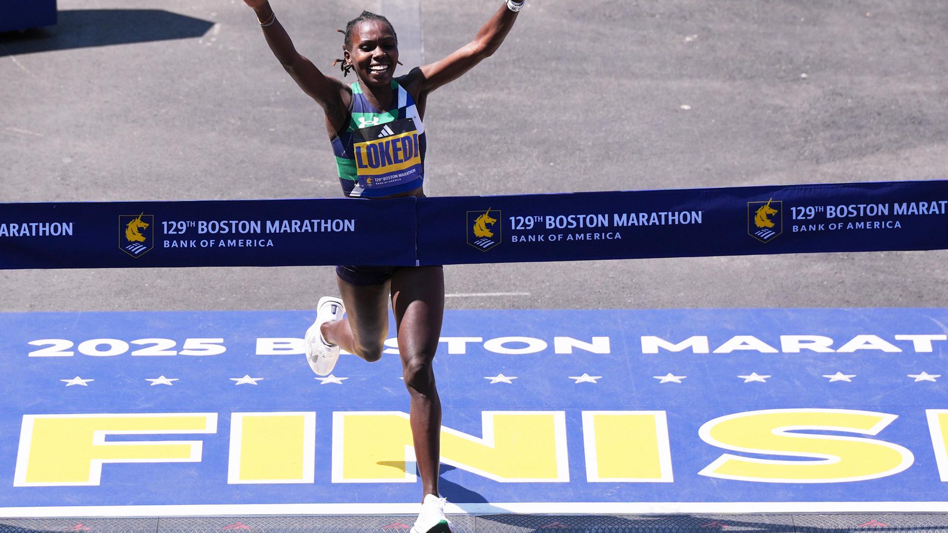 Sharon Lokedi gewinnt mit Streckenrekord in Boston