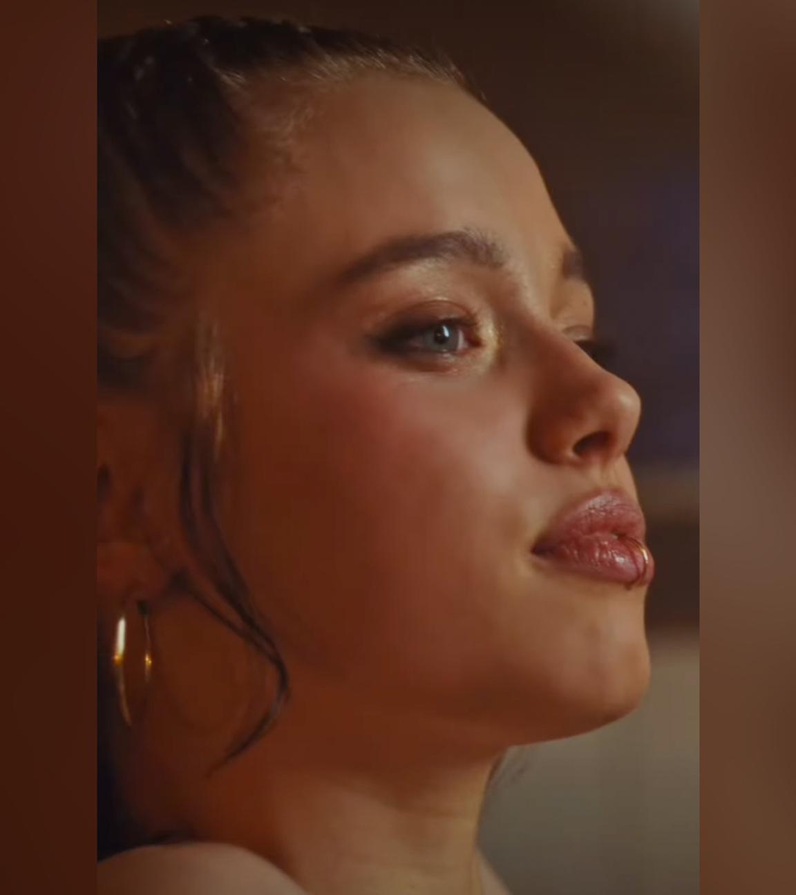 Shiloh Jolie in Dayoungs Musikvideo-Teaser