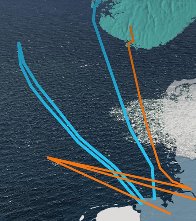 Eine Karte von Nordeuropa, in welcher Pipelines und Unterseekabel eingezeichnet sind. Im Hintergrund ein Bild der Nordsee, in welchem Gas aus einem Pipeline-Leck aufsprudelt.
