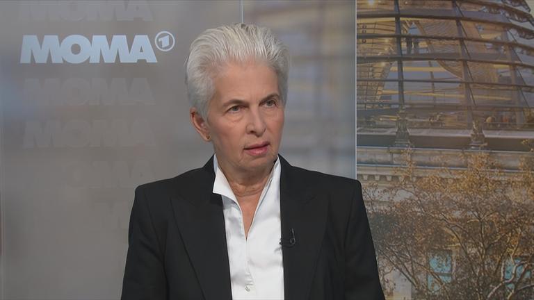 Die FDP-Politikerin Strack-Zimmermann ist zu sehen.