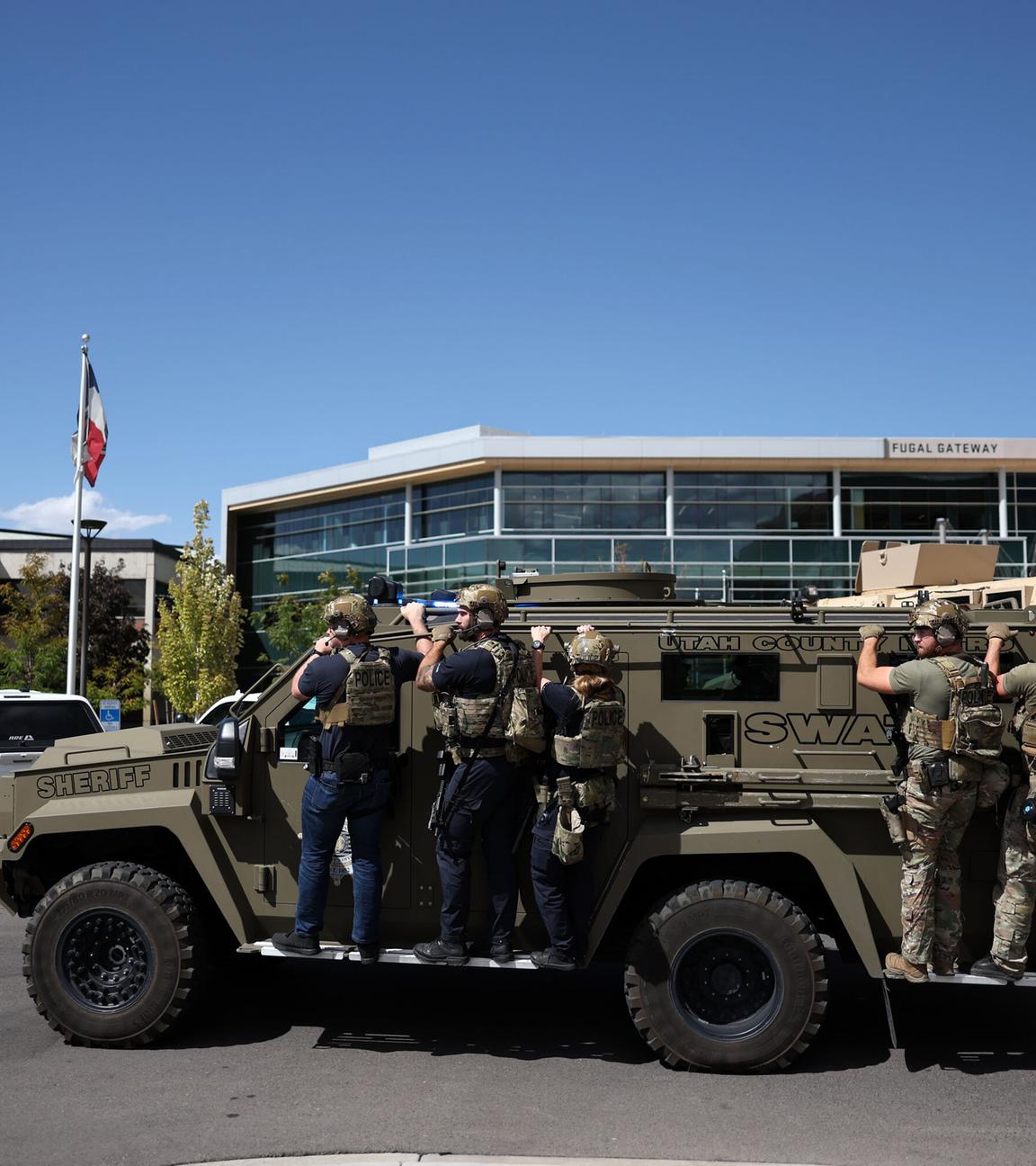 Sicherheitskräfte auf dem Utah Valley University Campus nach dem Attentat auf Charlie Kirk
