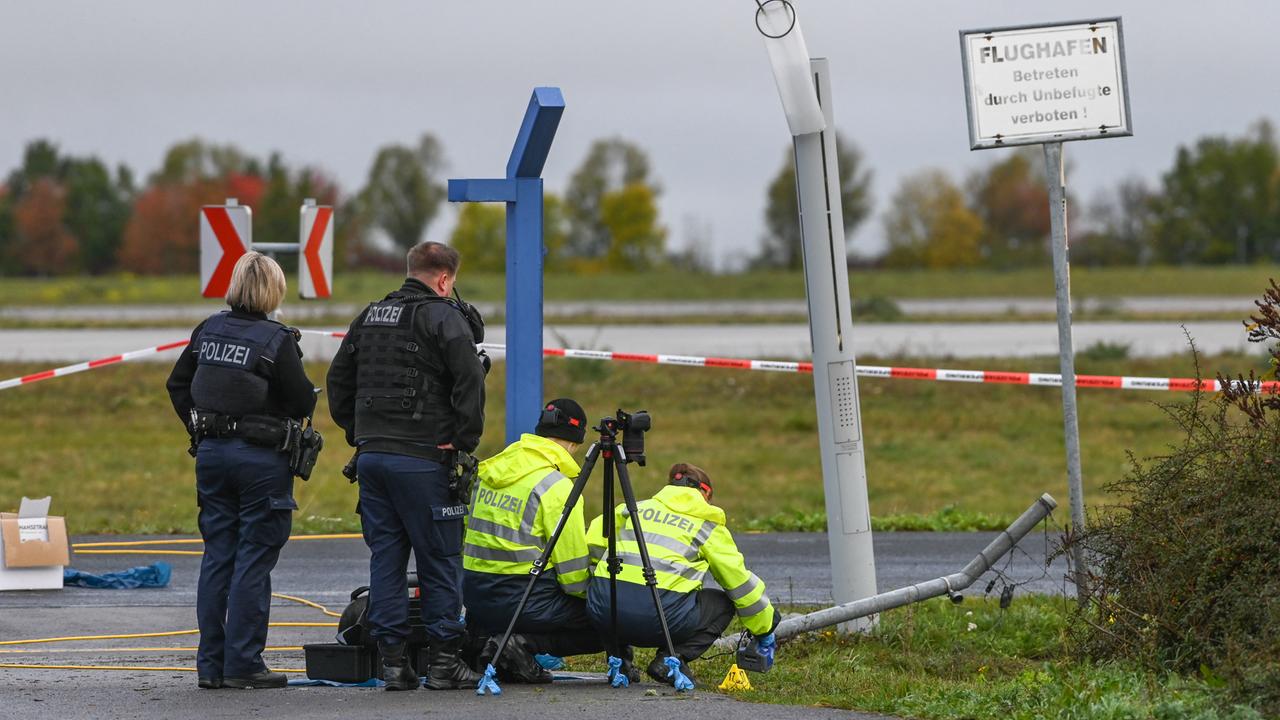 Nach Vorfall am Flughafen Leipzig: Zwei Männer stellen sich